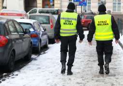 Bezpieczne chodniki, czyli trwa „Akcja Zima”